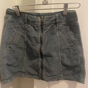 AMERICAN EAGLE DUSTY BLUE MINI SkIRT